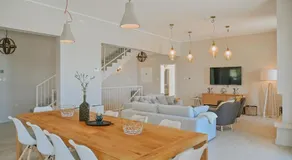 Appartement de vacances avec barbecue et sauna | Vue sur l'eau - Image 4