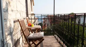 Casa Gojave - Authentic Hvar House with Garden - Image 5