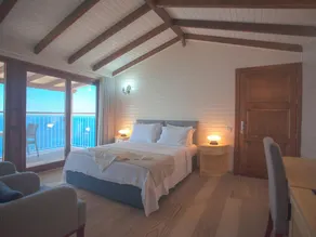 Sunset Villa Hotel - Image 4