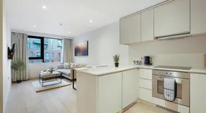 Tranquil and Modern One Bedroom Apartment - Image 4