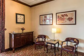Suburban Extended Stay Hotel Fairmont - Image 4