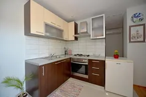 Apartment house Simoni with pool, Zadar county - Image 1