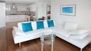 Horizon, Poole - Image 2