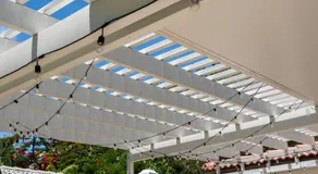 Victoria Park Oasis with Heated Pool and More - Image 4