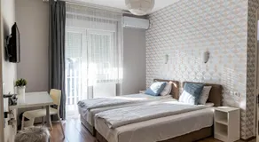 Guest House Family - Image 2