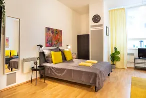 Cozy 2 room apartment next to Hermannstraße - Image 2