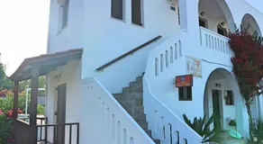 Oliaria Apartments - Image 3