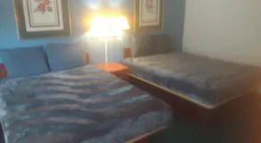 2 Double Bed Hotel Studio 128 - Image 5