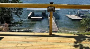 Newly remodeled waterfront home - Image 5