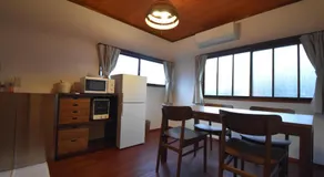 Quaint House Naoshima - Image 5