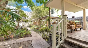 Private Studio Cabin steps from Calle 8 - Image 3