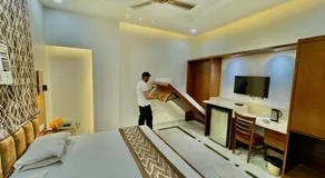 Hotel C Park, Karol Bagh, New Delhi - Image 4
