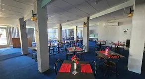 Commercial Hotel - Image 3