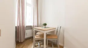 House - Image 4