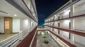 Viceroy Beach And Spa Resort - Image 4