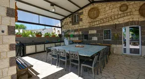 Stunning Home In Monterosso Almo - Image 4