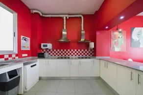 Red Nest Hostel - Image 3