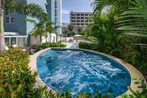 Condado Palm Inn San Juan, Tapestry Collection by Hilton - Image 2