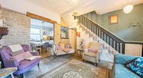 Hebden Bridge - House - Sleeps 8 - Pet Friendly - Image 4