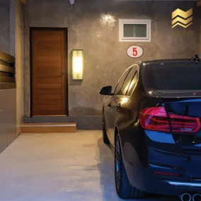 Secret Hotel - Image 3