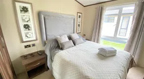 Wildflower, Premium Plus Hot Tub Lodge - Image 2