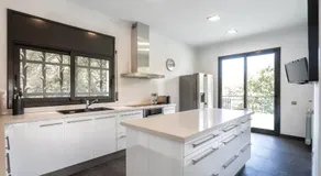 Stylish Home with Terrace and Private Pool, Maresme - Image 4