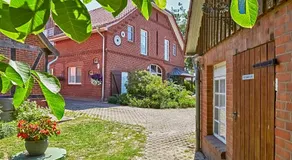 Elbhof Harnisch - Image 4