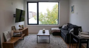 Furnished Apartment in DC - Image 2