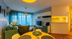 Flexible SelfCheckIns 111 - Zagreb - Parking - 2 Bedrooms - Loggia - Image 2