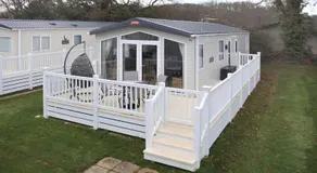 Vivian Lodge 2 Bedroom New Forest Holiday Home Hoburne Bashley - Image 5