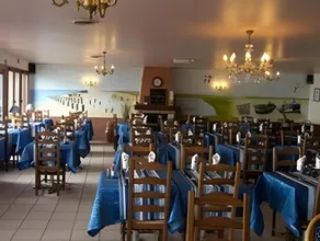 Hôtel Restaurant Aux Trois Jean - Image 3
