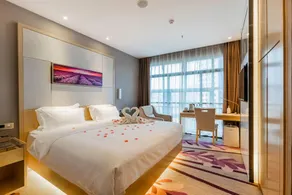 Lavande Hotel Weihai Weigao Plaza - Image 2