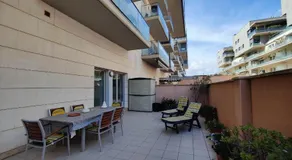 Badalona Beach Apartment - Image 5
