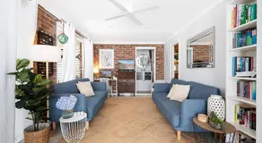 Burra Beach Shack - Image 4