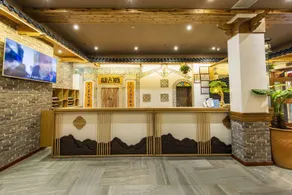 Wisdom Hotel - Image 4