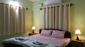 shirley's guest house - Image 2