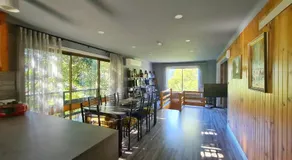 'Wahroonga' home among the Gum trees in Warburton - Image 3