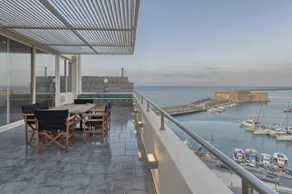 Heaven's View Apartment - Image 2