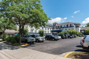 NORWOOD INN AND SUITES CHASKA - Image 5