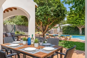 Villa Flores Blanes - Image 2