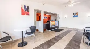 Motel 6-Mansfield, OH - Image 5