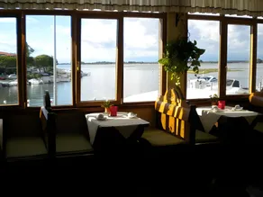 Hotel Carol - Image 3