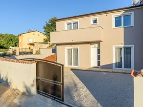Cozy Holiday Home in Šorici with Pool - Image 2