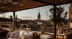 The Vista Rooms & Terrace - Image 2