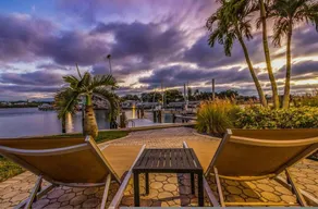 Azule Waterfront Villa with Private Dock - Image 4