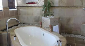Fairways Hotel - Image 3