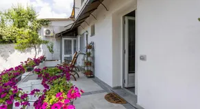 Garden House - Image 5