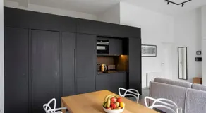 Modern loft in Paris Montreuil - Image 2