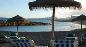 THE POPPIES Guest House - 100m Ocean - Private Spaces - Image 3