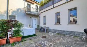 Jacuzzi & Relax - Casa Indipendente 20min da Milano - Image 5